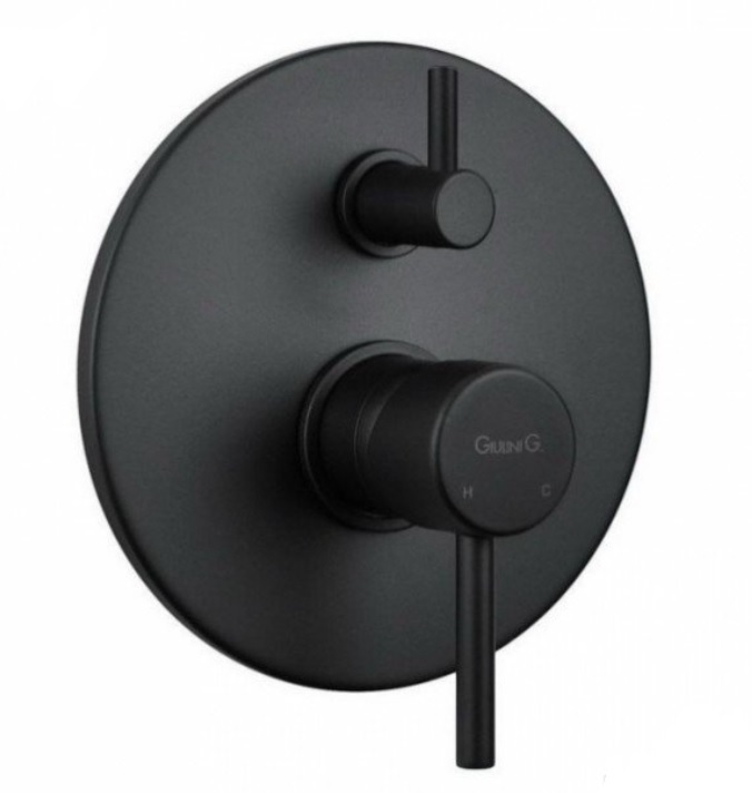 6564-3EPNO Внешняя часть для однорычажного встроенного смесителя для душа Giulini Futuro, с дивертером на 3 выхода (цвет - черный матовый)